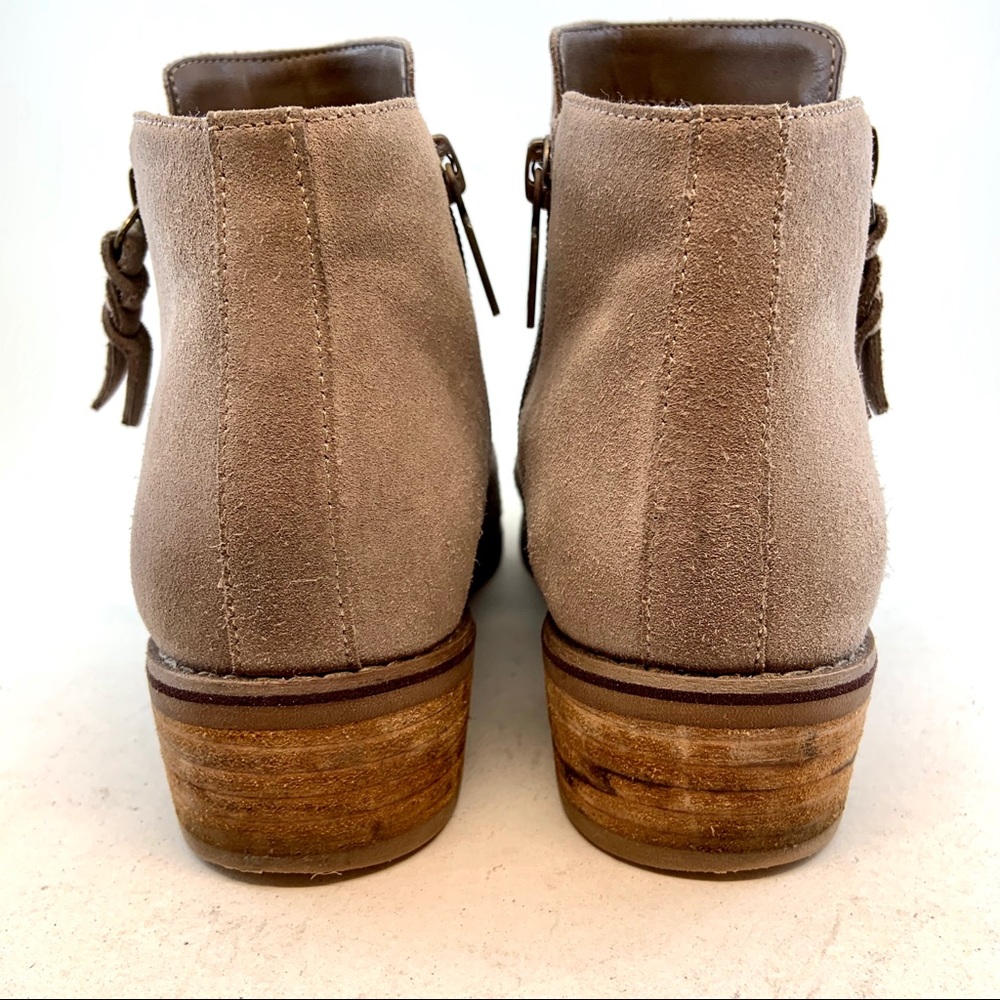 Blondo Suede Liam Waterproof Booties Ankle Boots - Picture 9 of 12